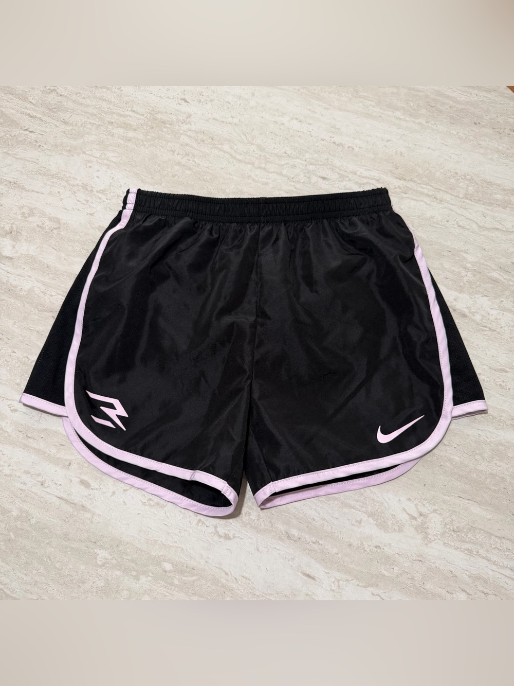 Nike Black Shorts Big Girl *M (10/12).